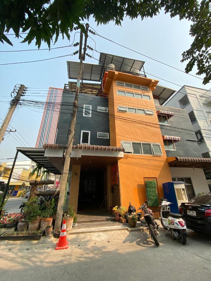 Racha Caftel - 7 House - รชาคาฟเทล Aparthotel Chiang Mai Luaran gambar